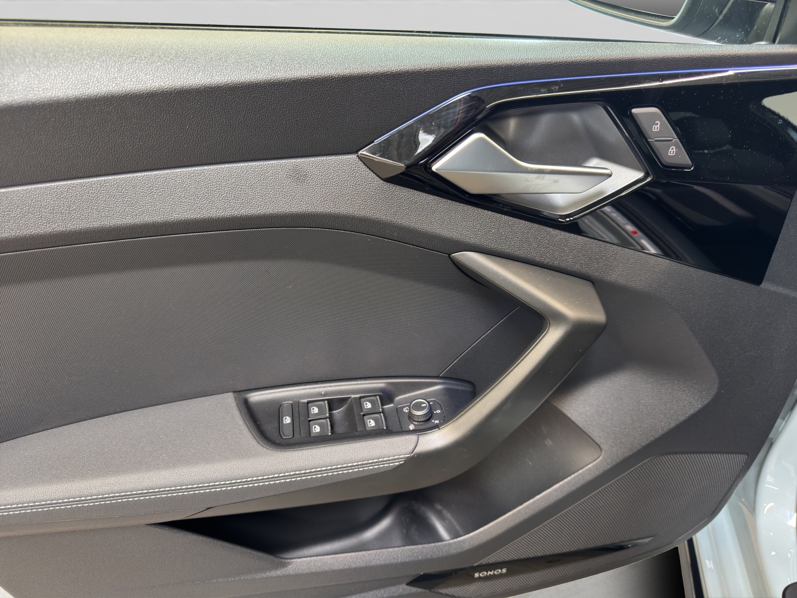 A1 Sportback 40 TFSI S line competition SONOS Navi Rückfahrkamera