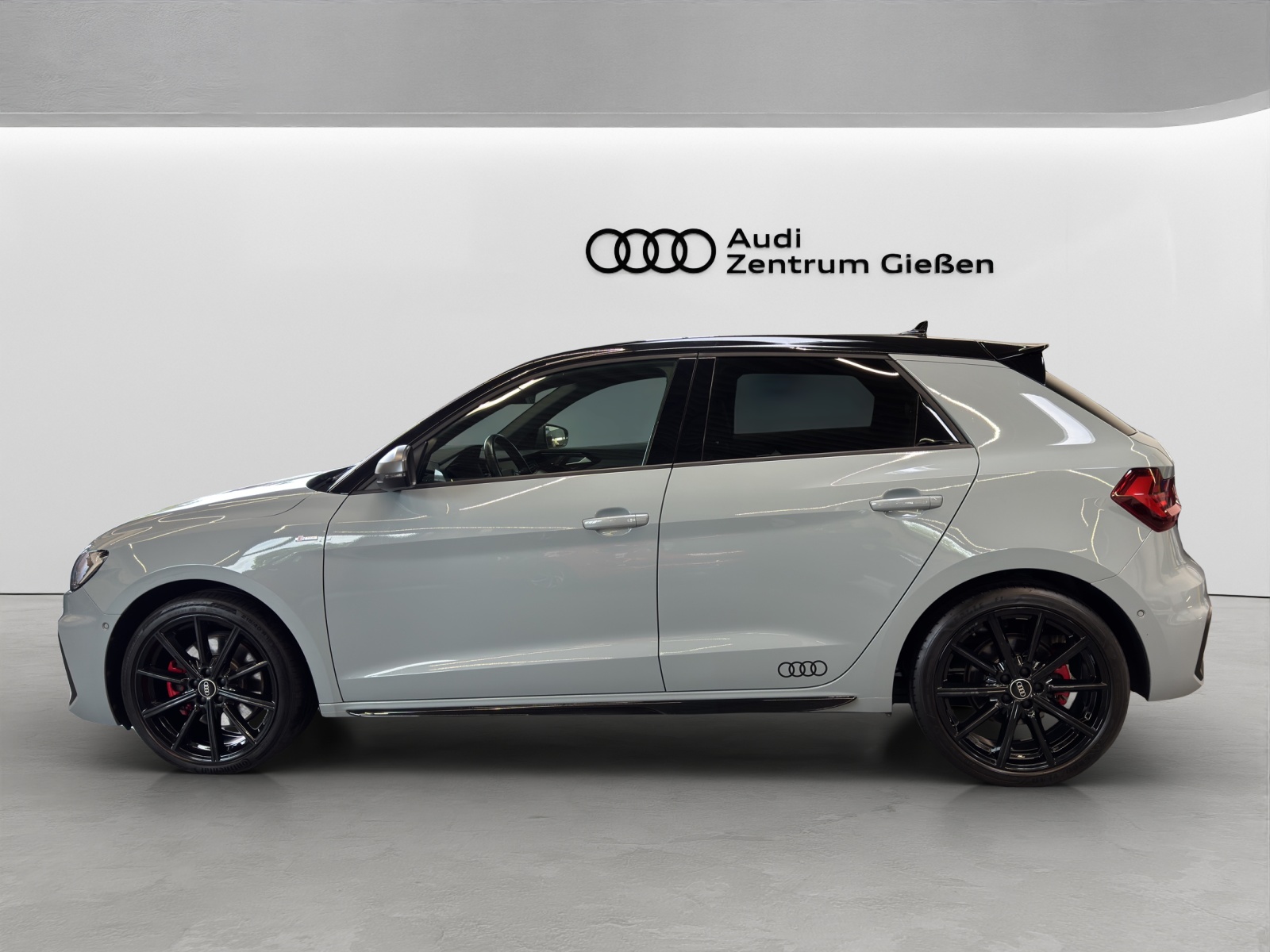 A1 Sportback 40 TFSI S line competition SONOS Navi Rückfahrkamera
