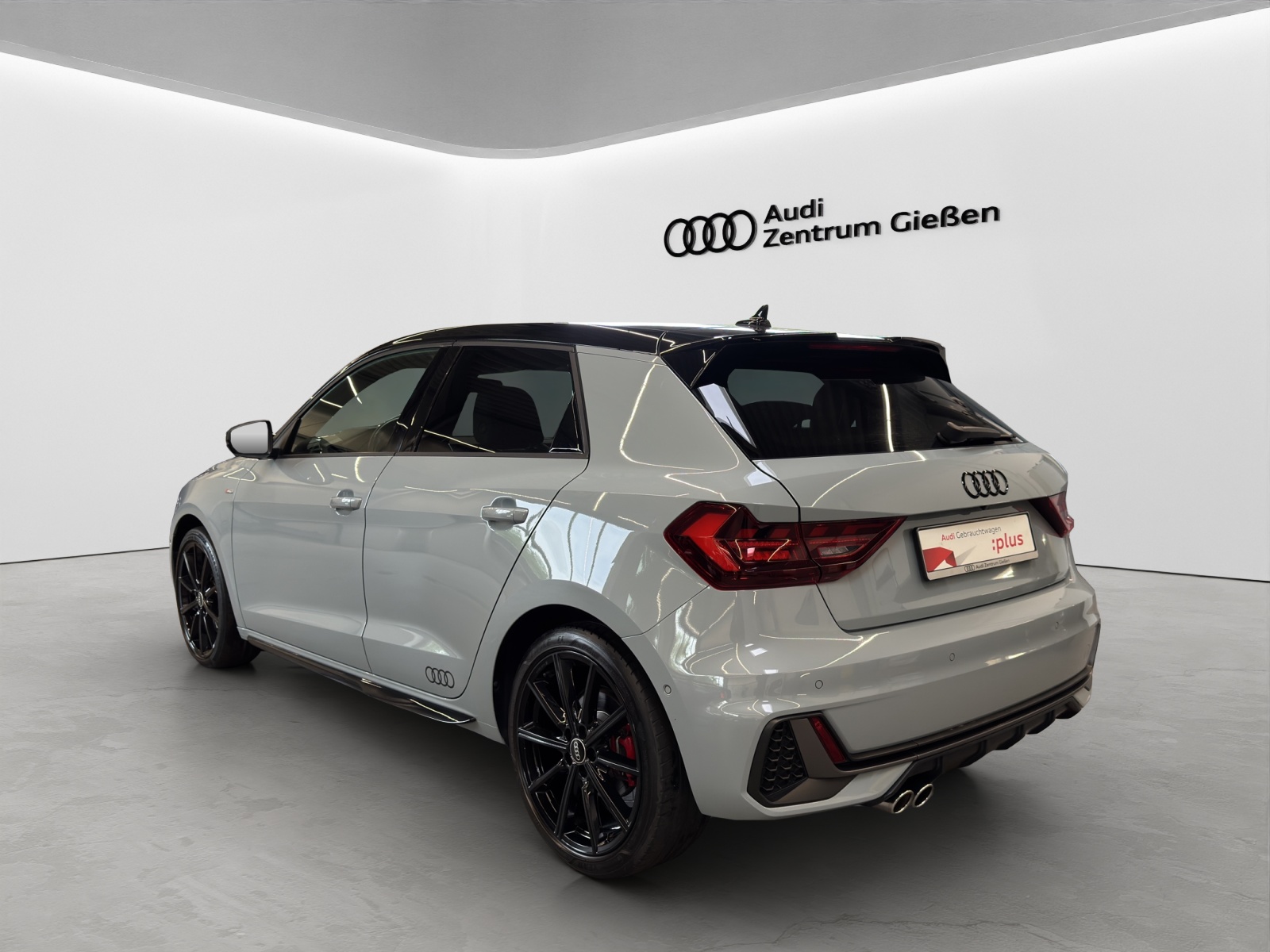 A1 Sportback 40 TFSI S line competition SONOS Navi Rückfahrkamera