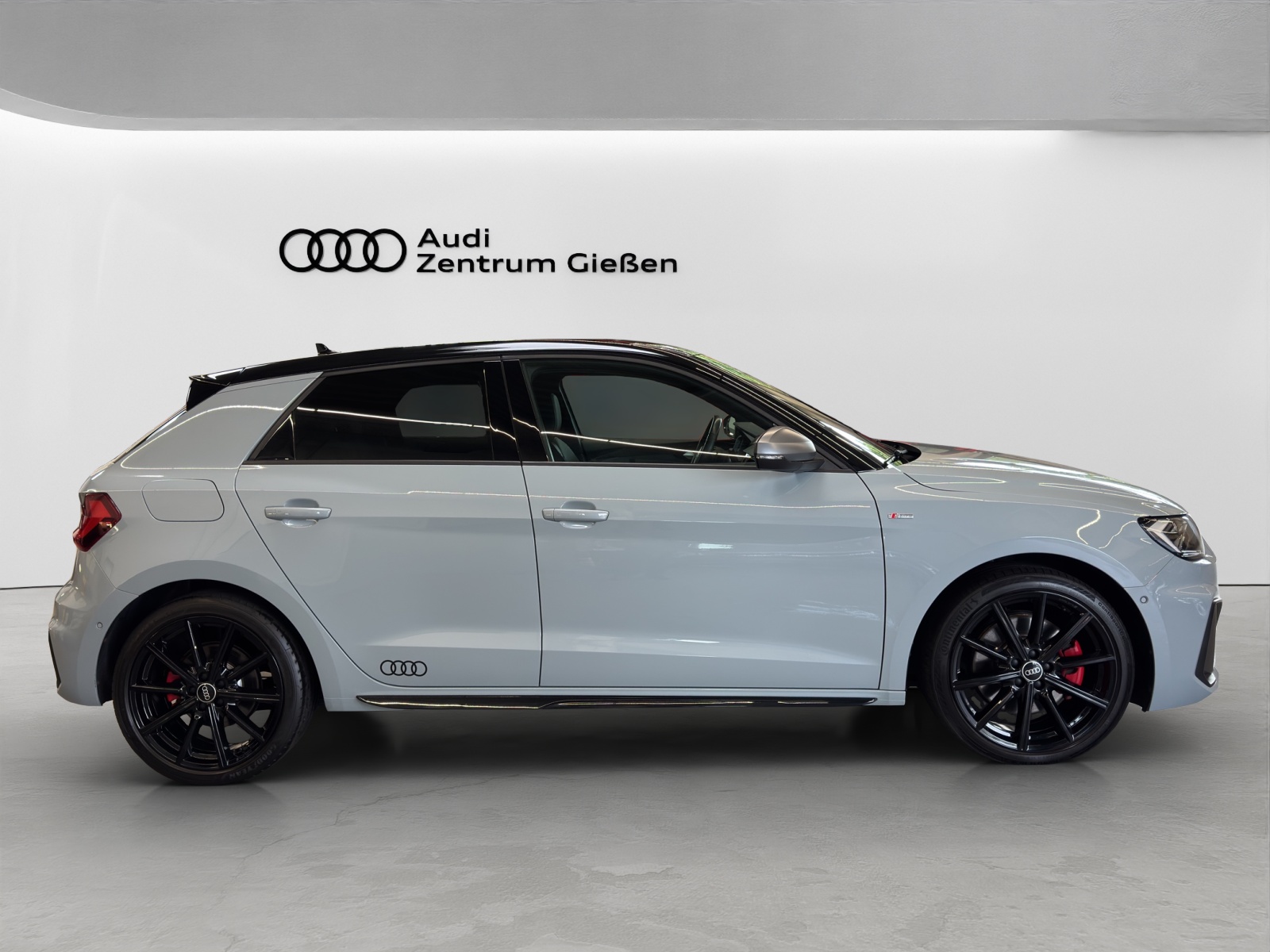 A1 Sportback 40 TFSI S line competition SONOS Navi Rückfahrkamera