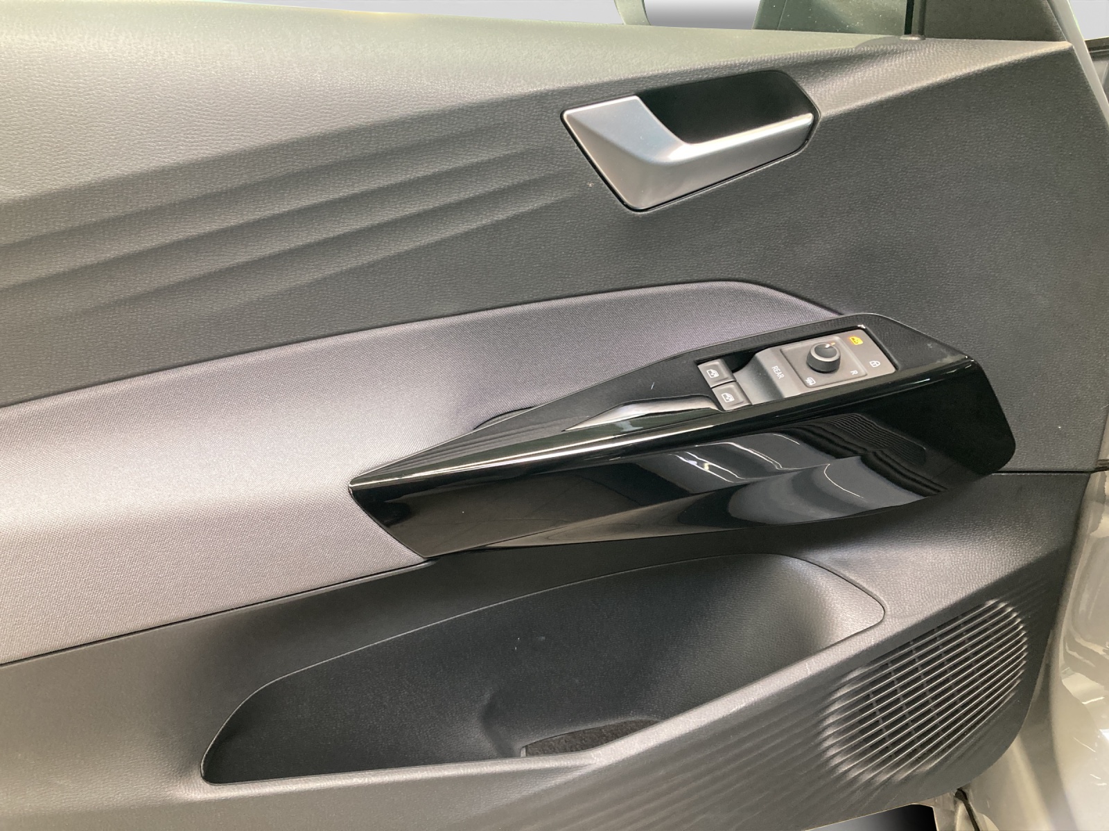 ID.3 Pure Performance 110 kW LED Navi Infotainment-Paket