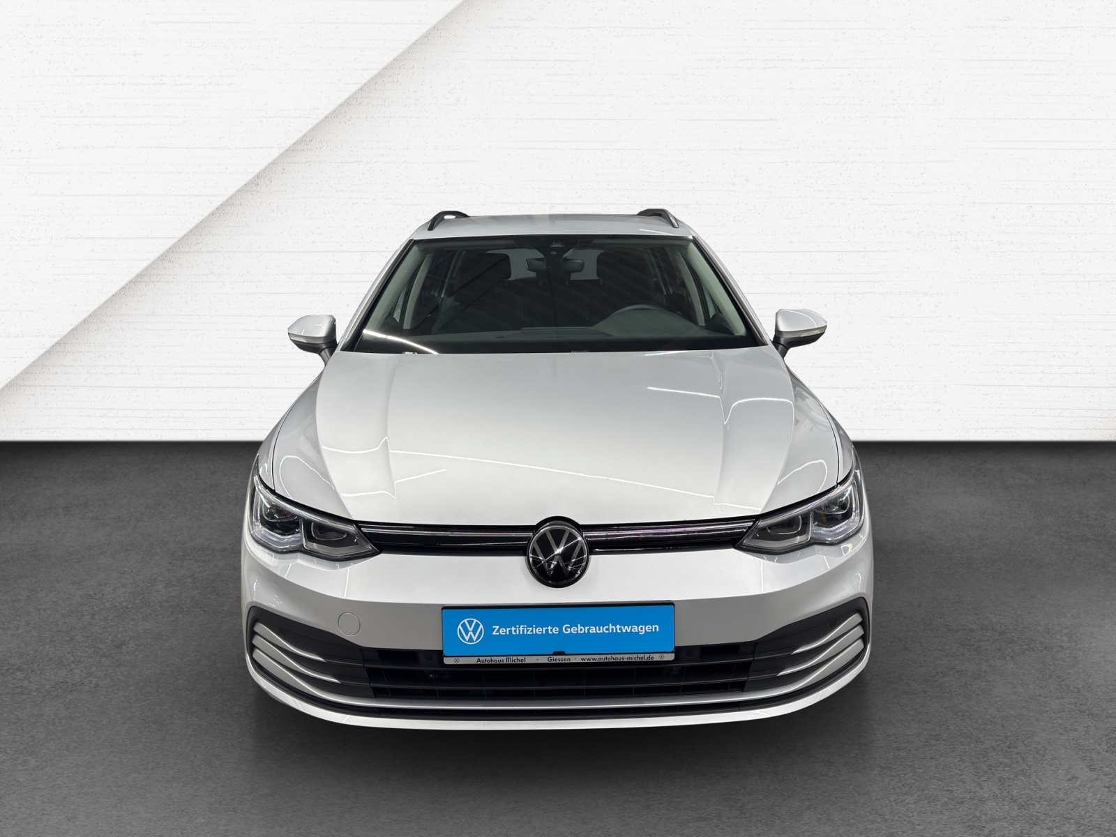 Golf 8 Variant eTSI DSG Life LED-Plus TravelAssist Navi