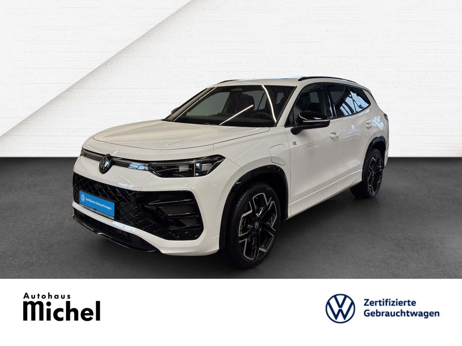 Tayron TSI Plugin-Hybrid DSG R-Line "Black Style" Panod...