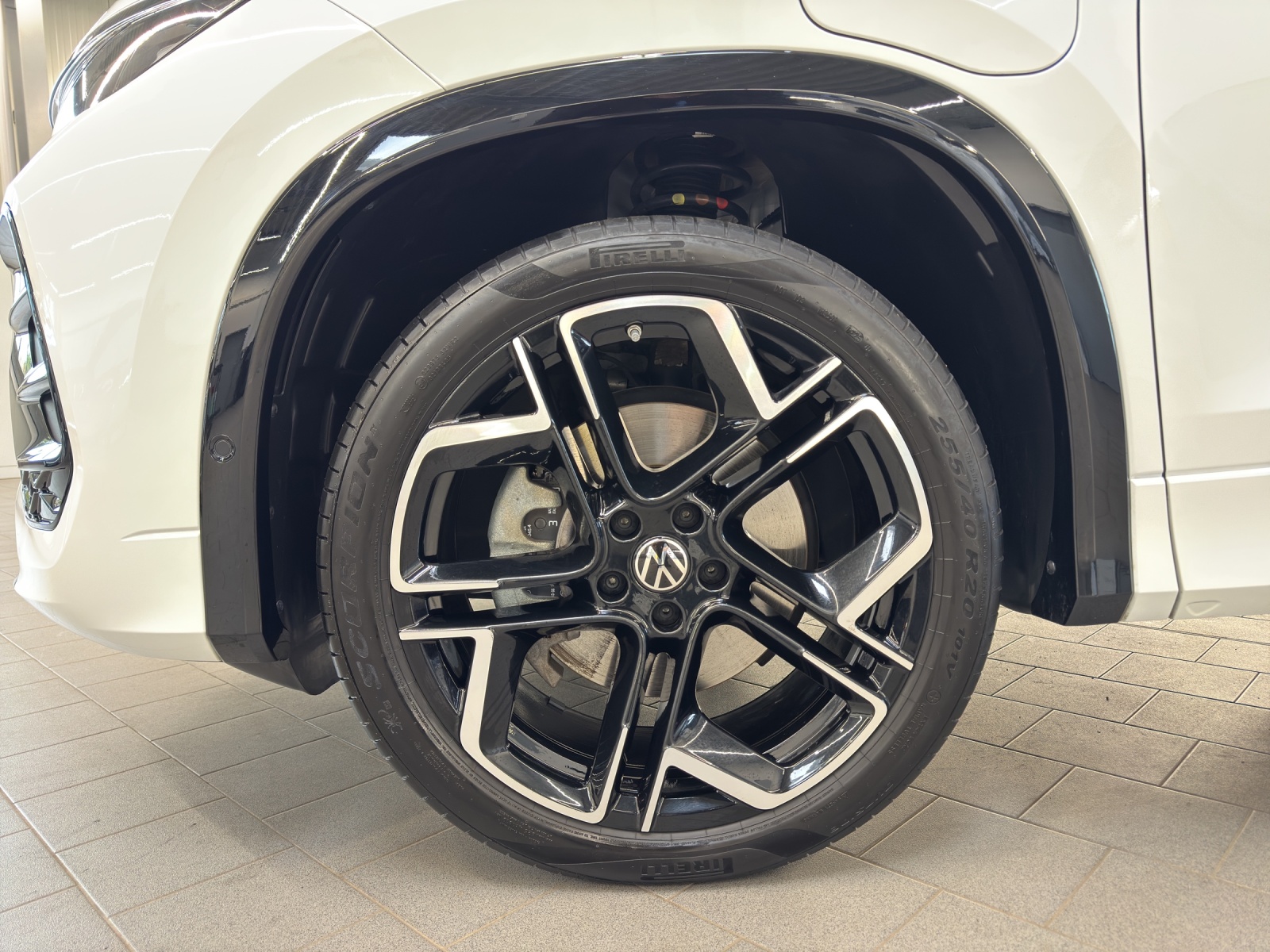 Tayron TSI Plugin-Hybrid DSG R-Line