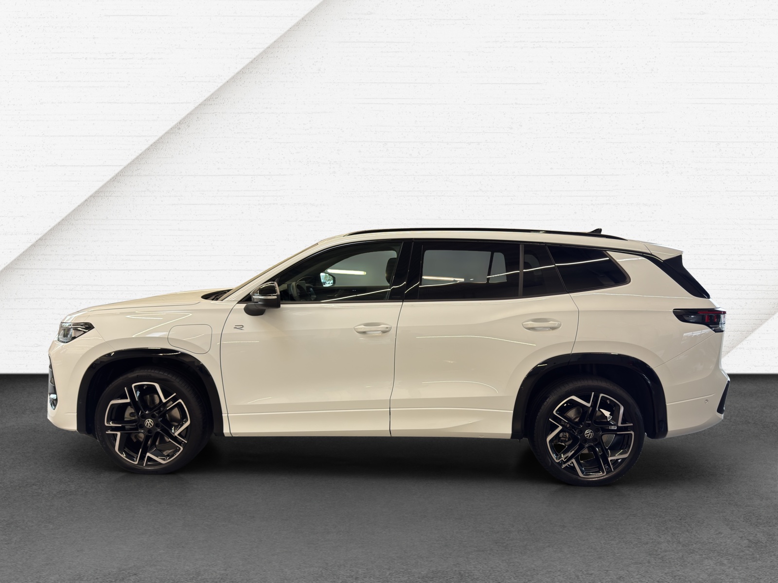 Tayron TSI Plugin-Hybrid DSG R-Line