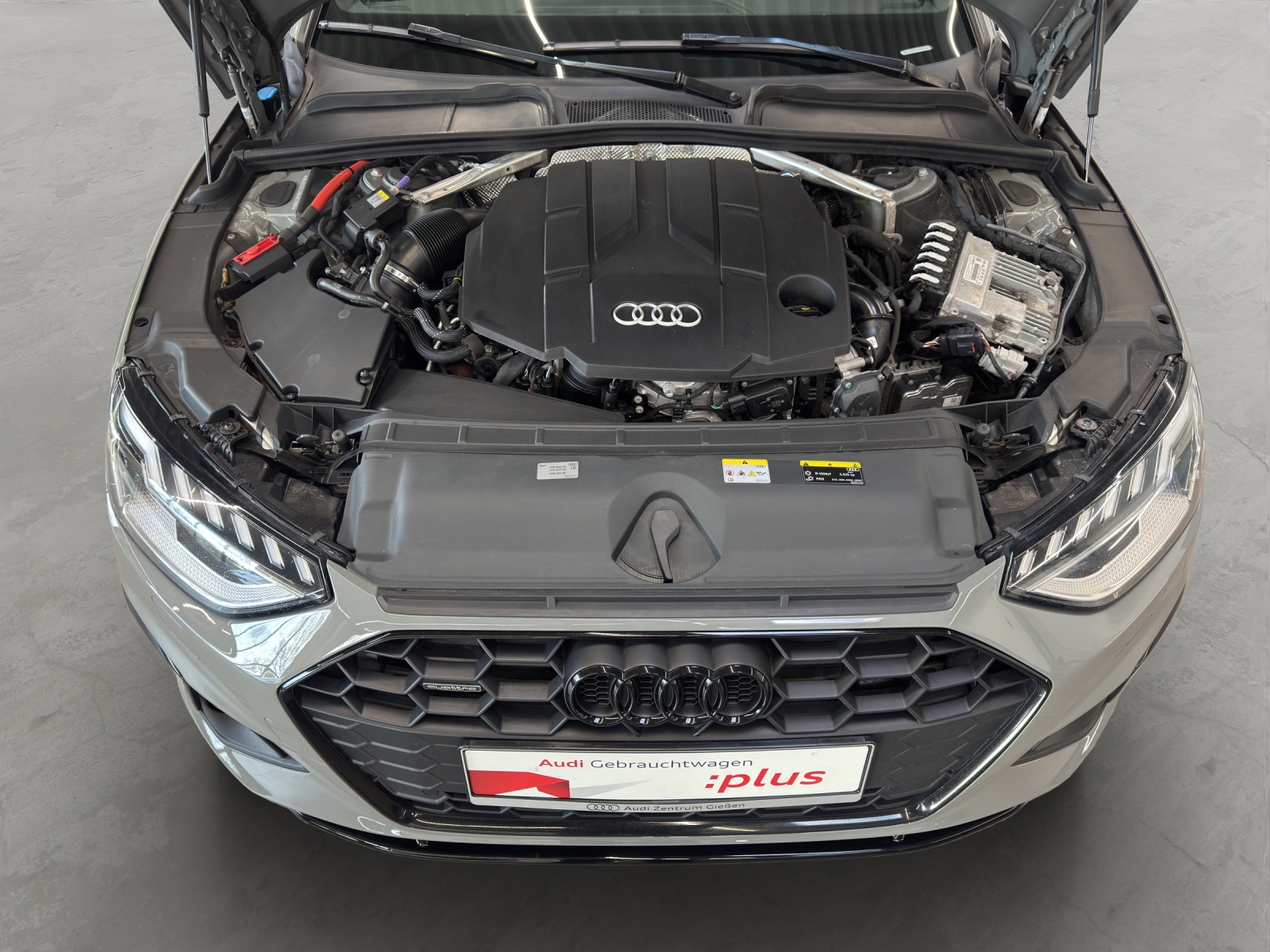 A4 Avant 50 TDI quattro S line competition  B&O Pano