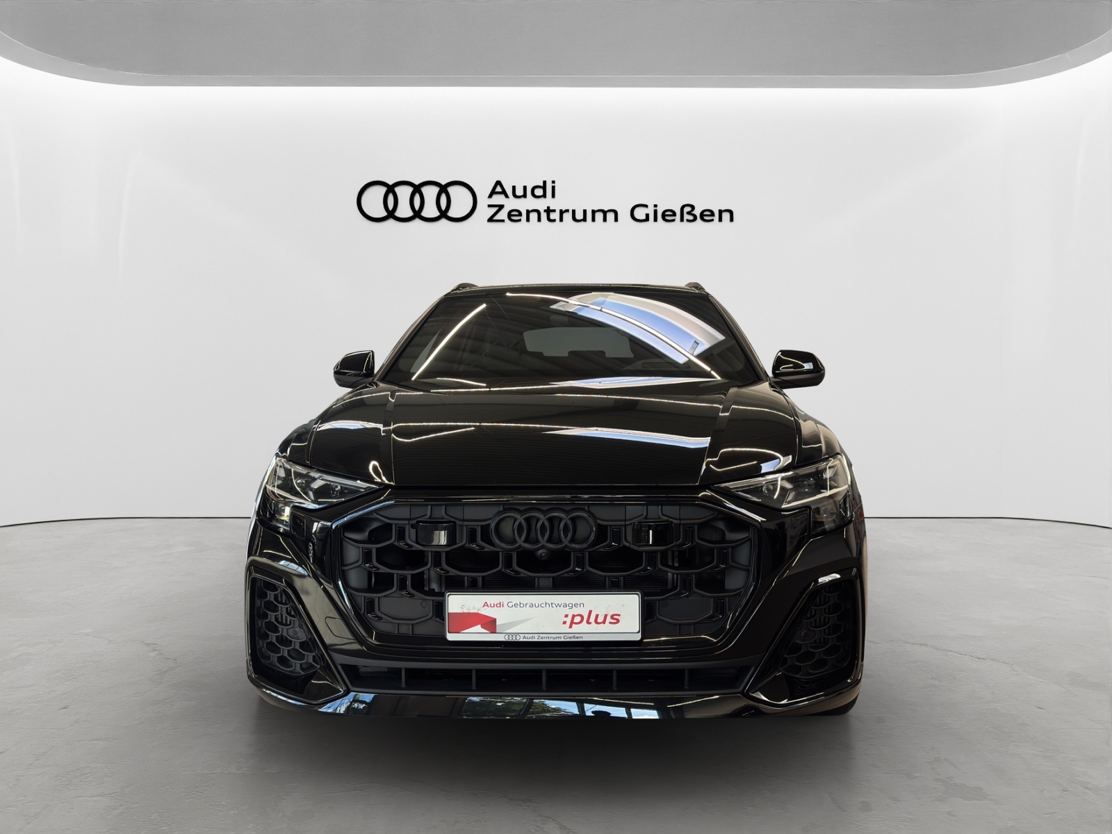 Q8 60 TFSI e quattro S line Black HuD Pano B&O AHK