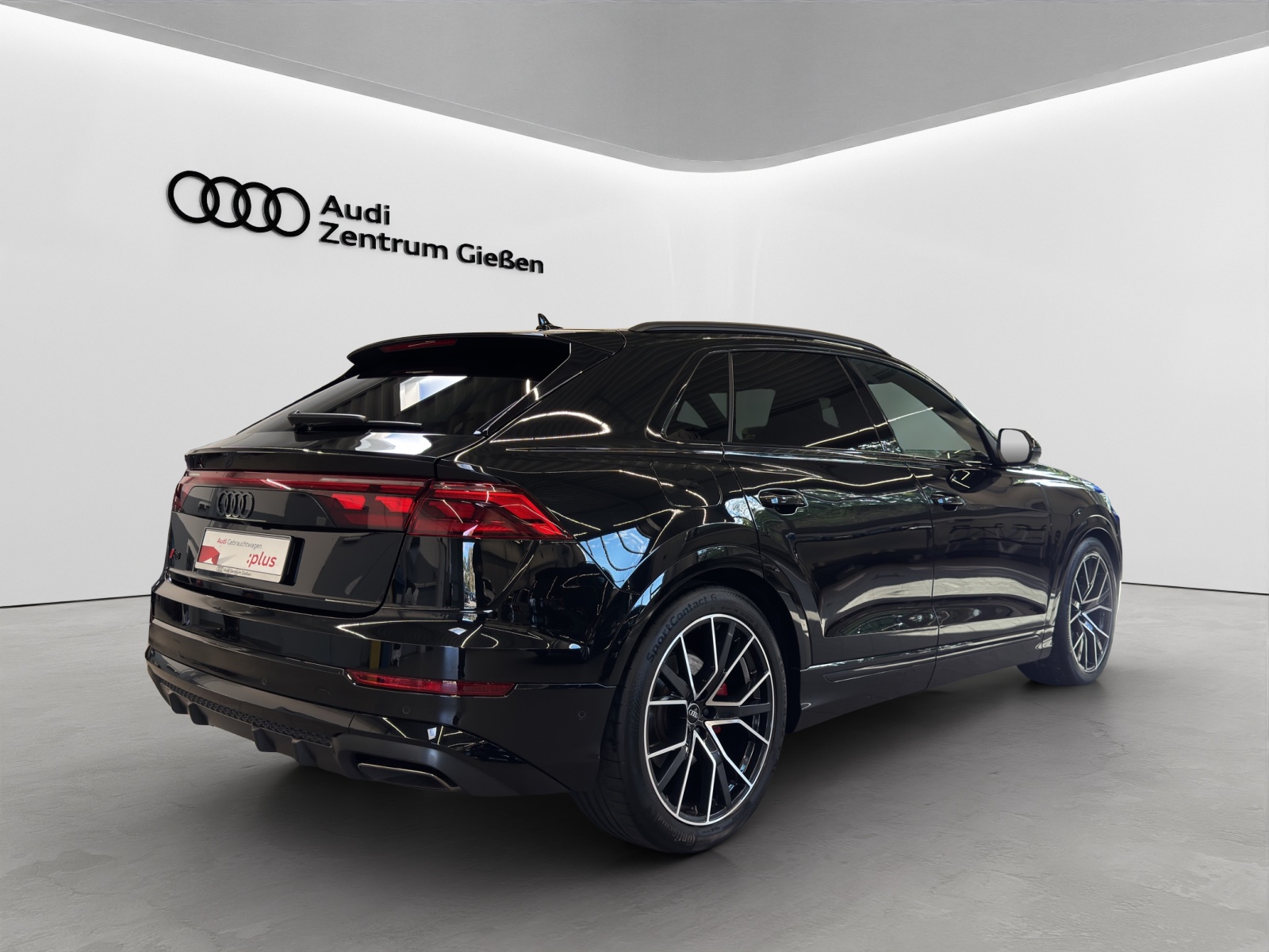 Q8 60 TFSI e quattro S line Black HuD Pano B&O AHK