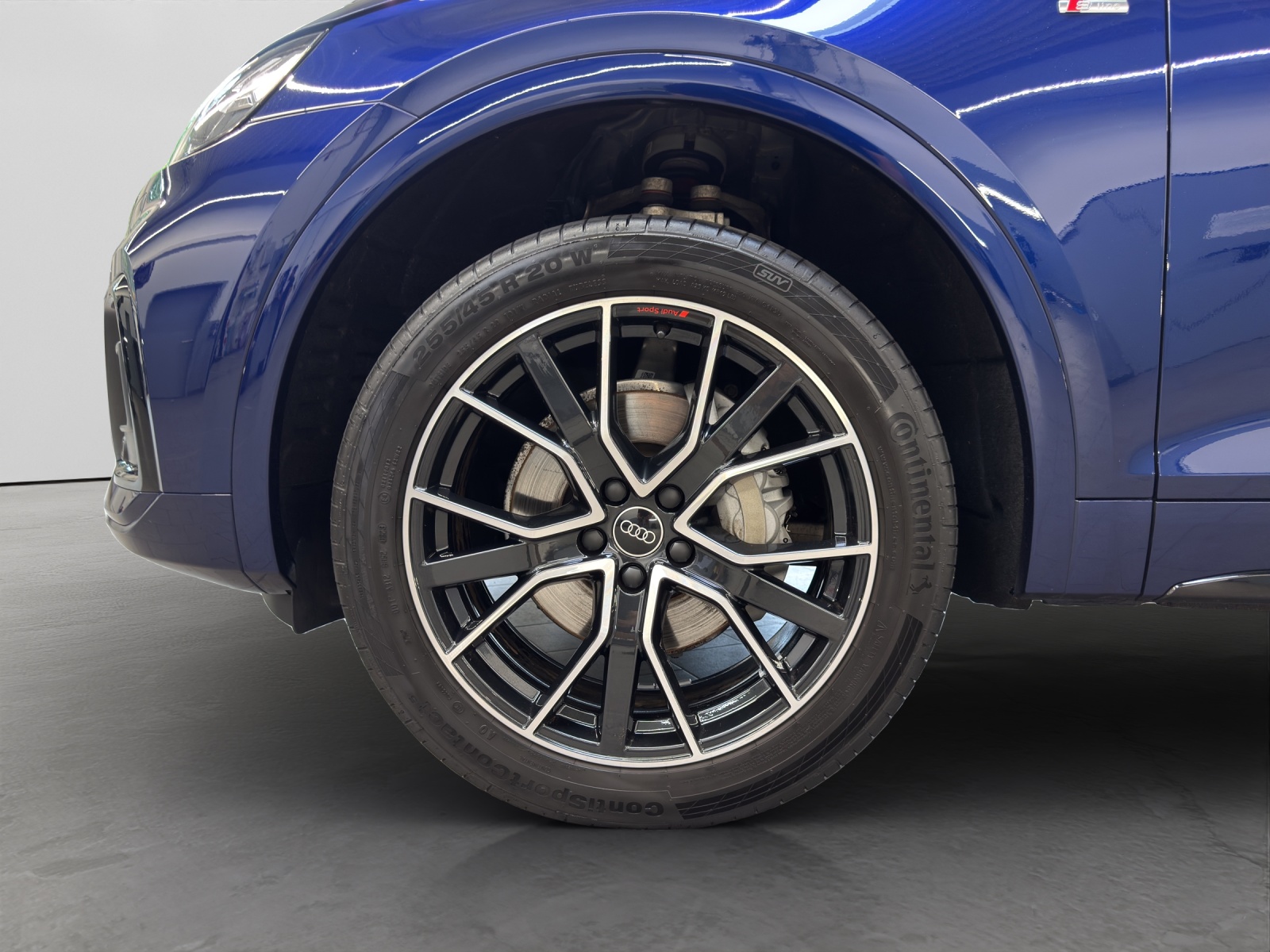 Q5 40 TDI quattro S line Black Carbon AHK Matrix-LED ACC Kamera