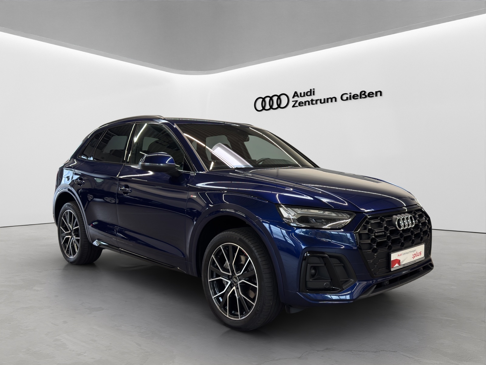 Q5 40 TDI quattro S line Black Carbon AHK Matrix-LED ACC Kamera