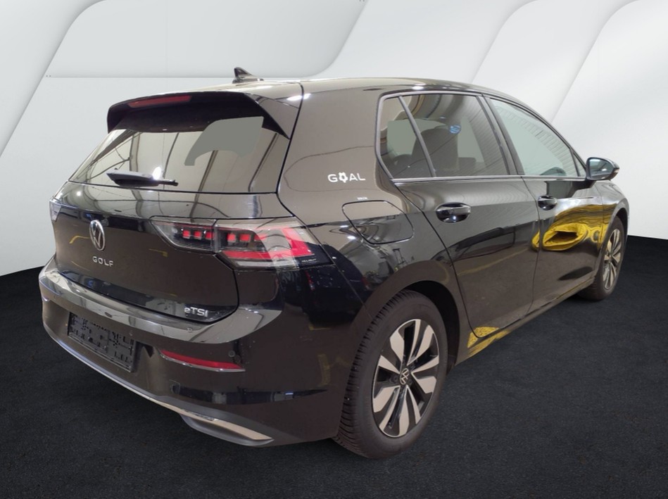 Golf 8 eTSI DSG Goal IQ-Light Navi AHK Kamera