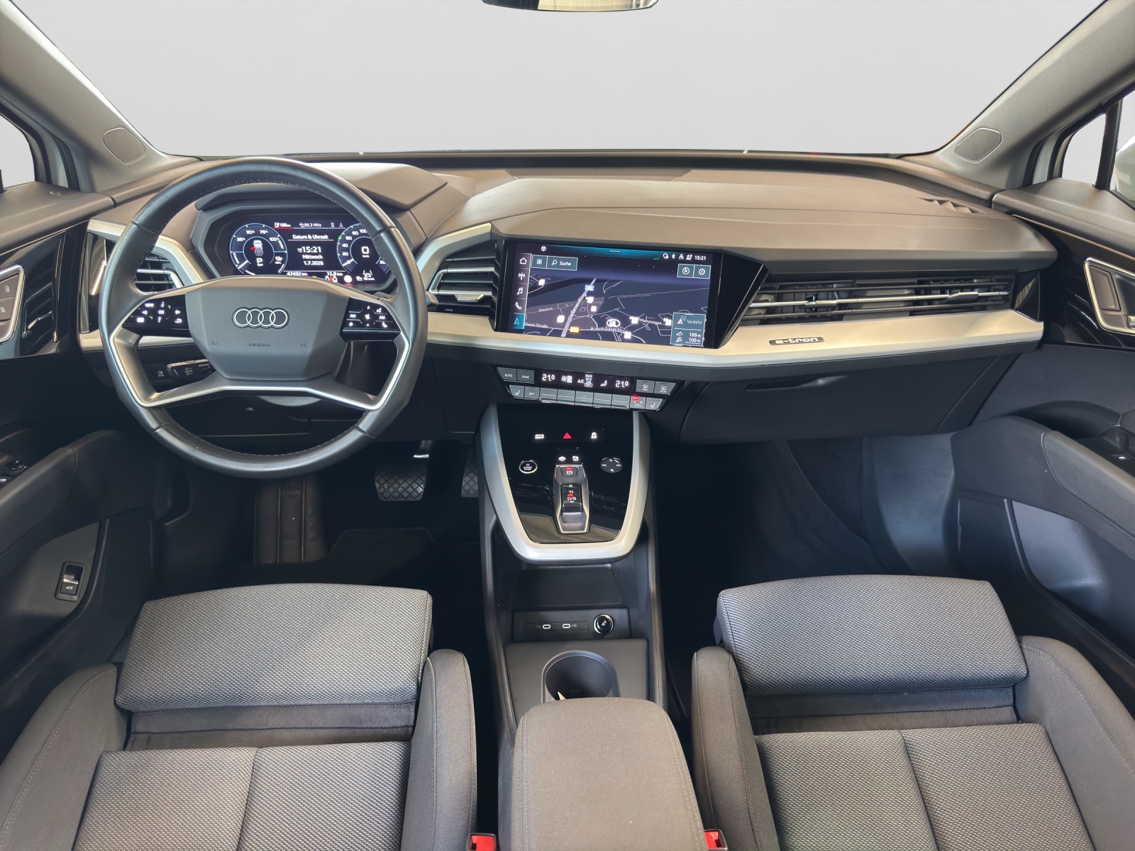 Q4 e-tron Sportback 50 quattro S line Assistenzpaket
