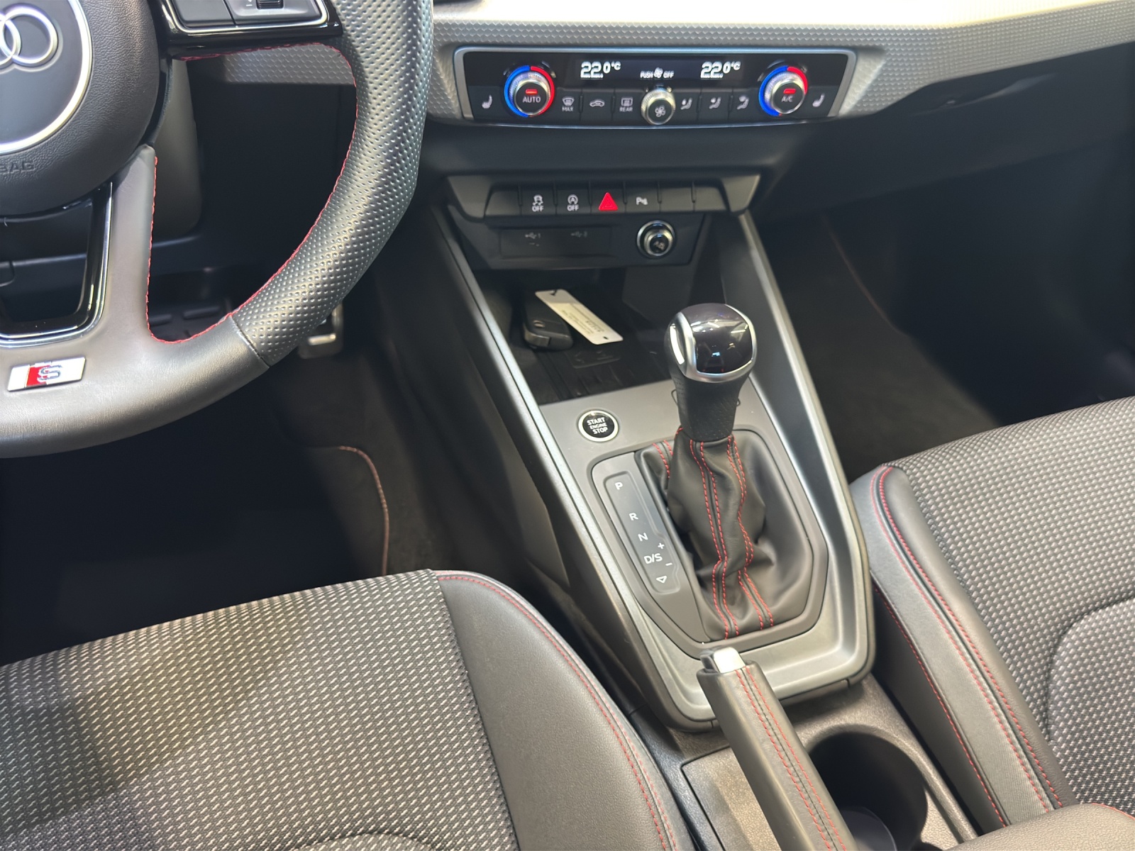 A1 allstreet 35 TFSI S-tronic S line LED Navi Kamera