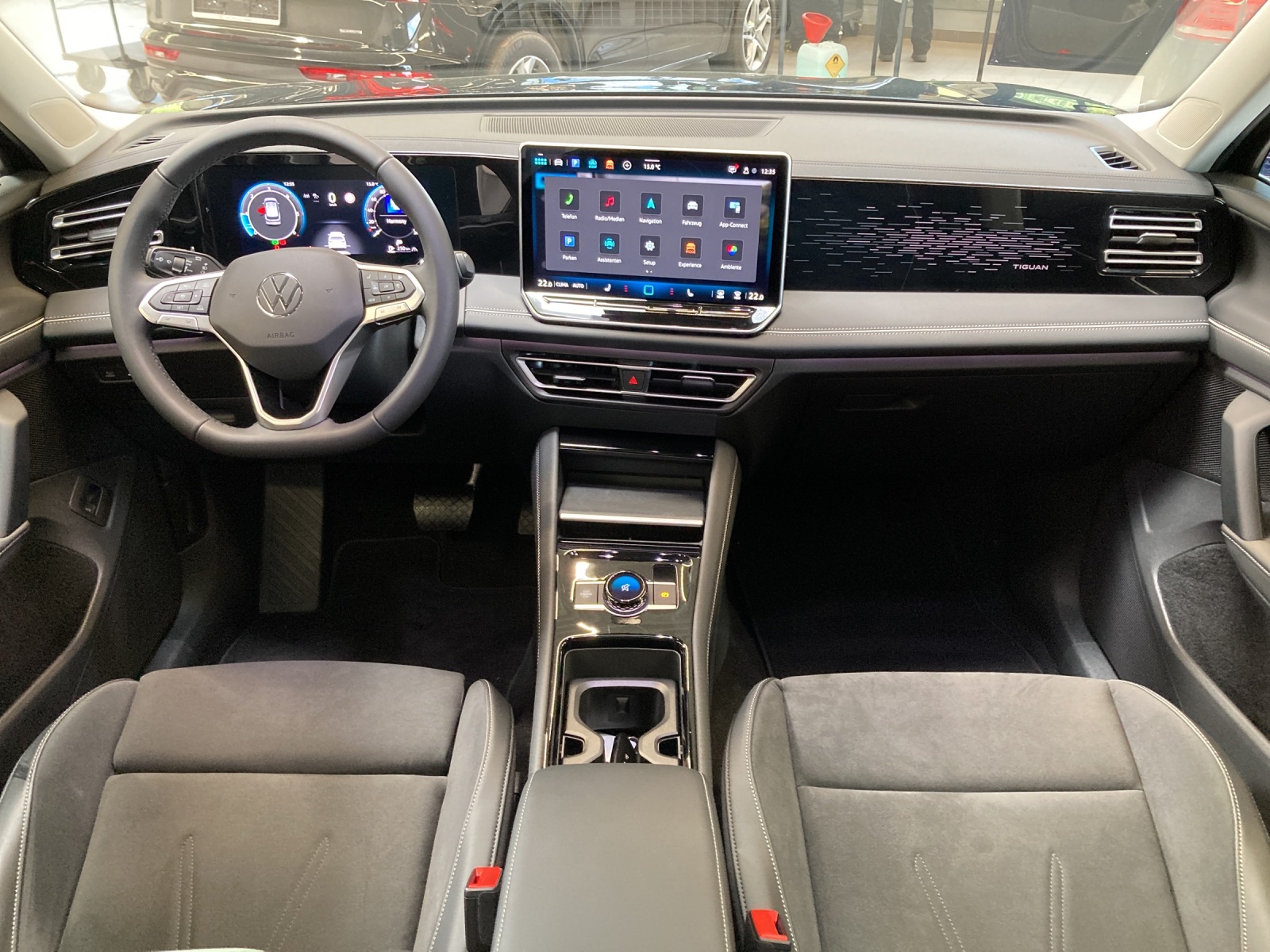 Tiguan TDI DSG Elegance LED-Plus Panodach Navi AHK