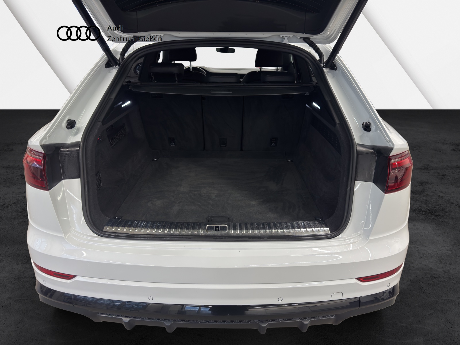 Q8 50 TDI quattro S line Black HuD Matrix AHK Standheizung