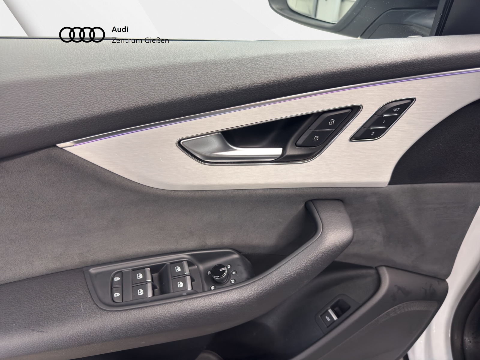 Q8 50 TDI quattro S line Black HuD Matrix AHK Standheizung