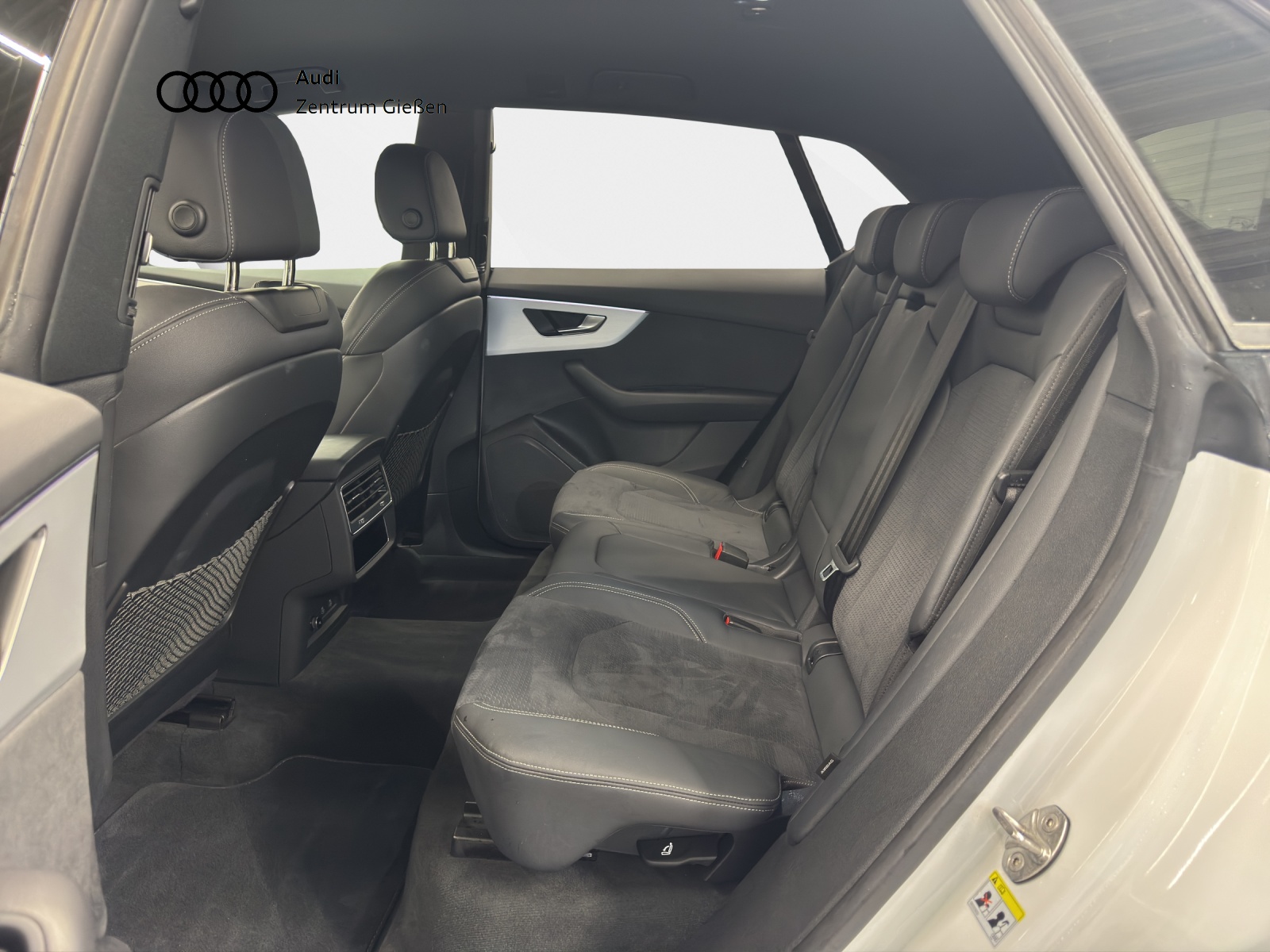 Q8 50 TDI quattro S line Black HuD Matrix AHK Standheizung