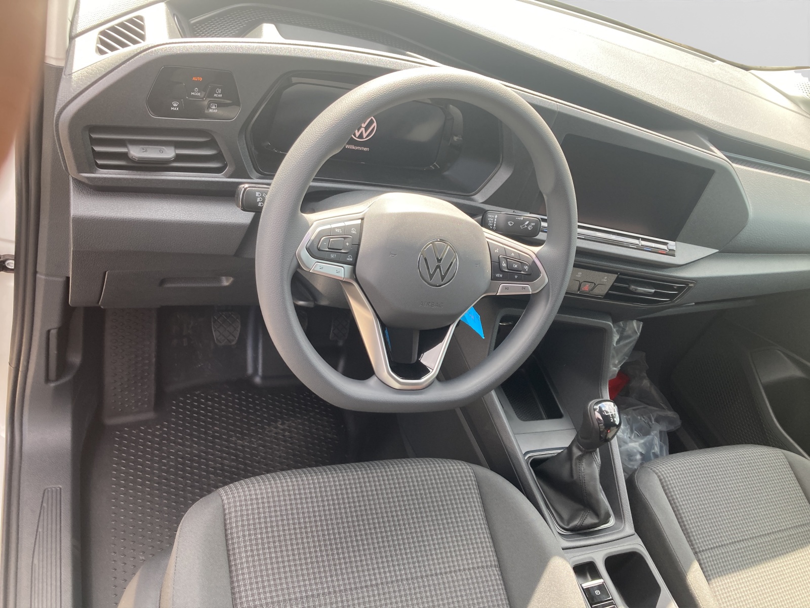 Caddy Cargo 2.0 TDI GRA AHK App Klima Heckflügel