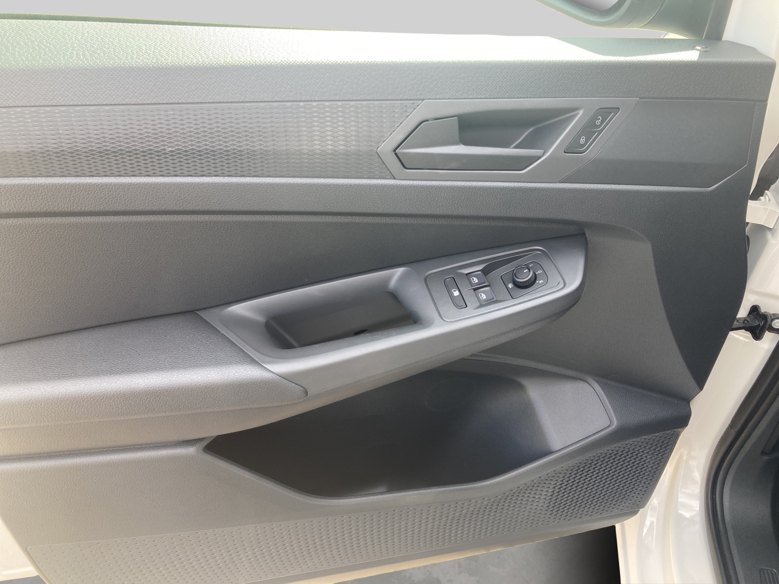 Caddy Cargo 2.0 TDI GRA AHK App Klima Heckflügel