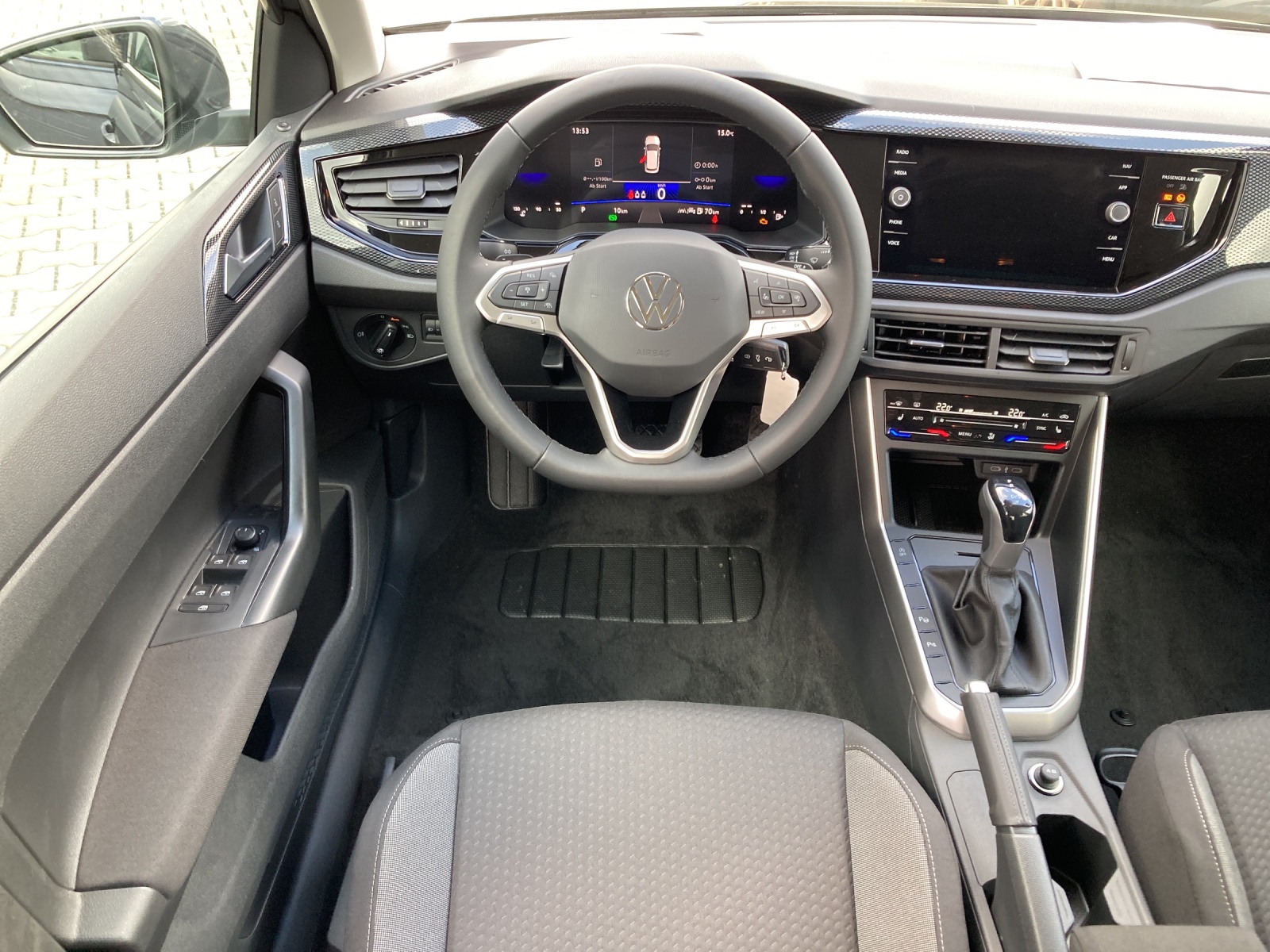 Polo TSI DSG Life LED TravelAssist Kamera AppConnect