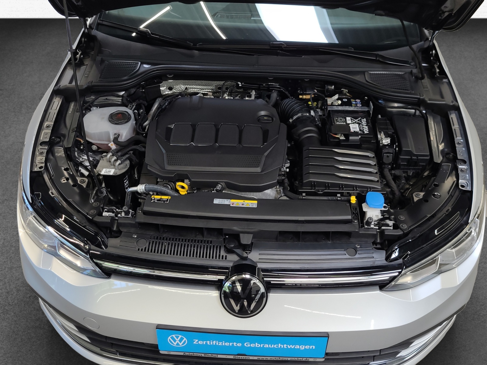 Golf 8 Variant TDI DSG Style LED-Plus Panodach Navi TravelAssist
