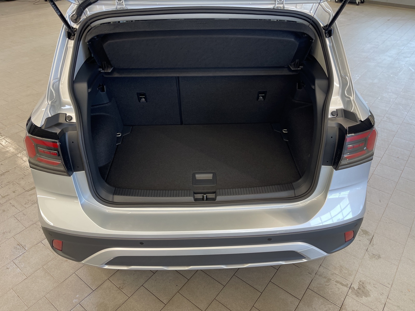T-Cross 1.0 TSI DSG Life LED TravelAssist AppConnect Kamera