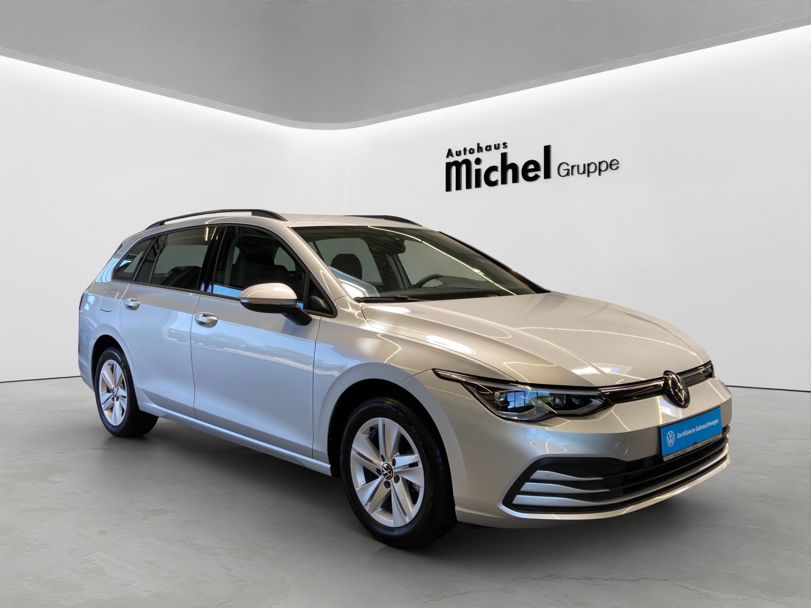 Golf Variant eTSI DSG Life LED-Plus TravelAssist Navi AHK