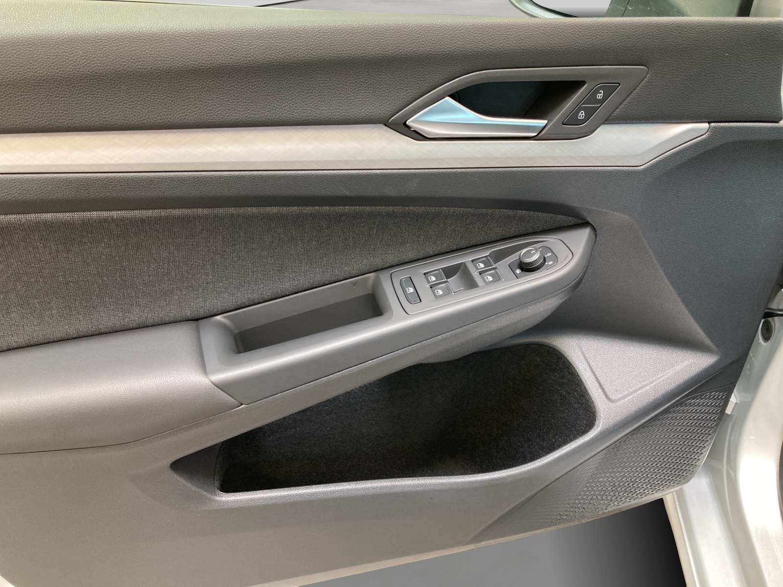 Golf Variant eTSI DSG Life LED-Plus TravelAssist Navi AHK