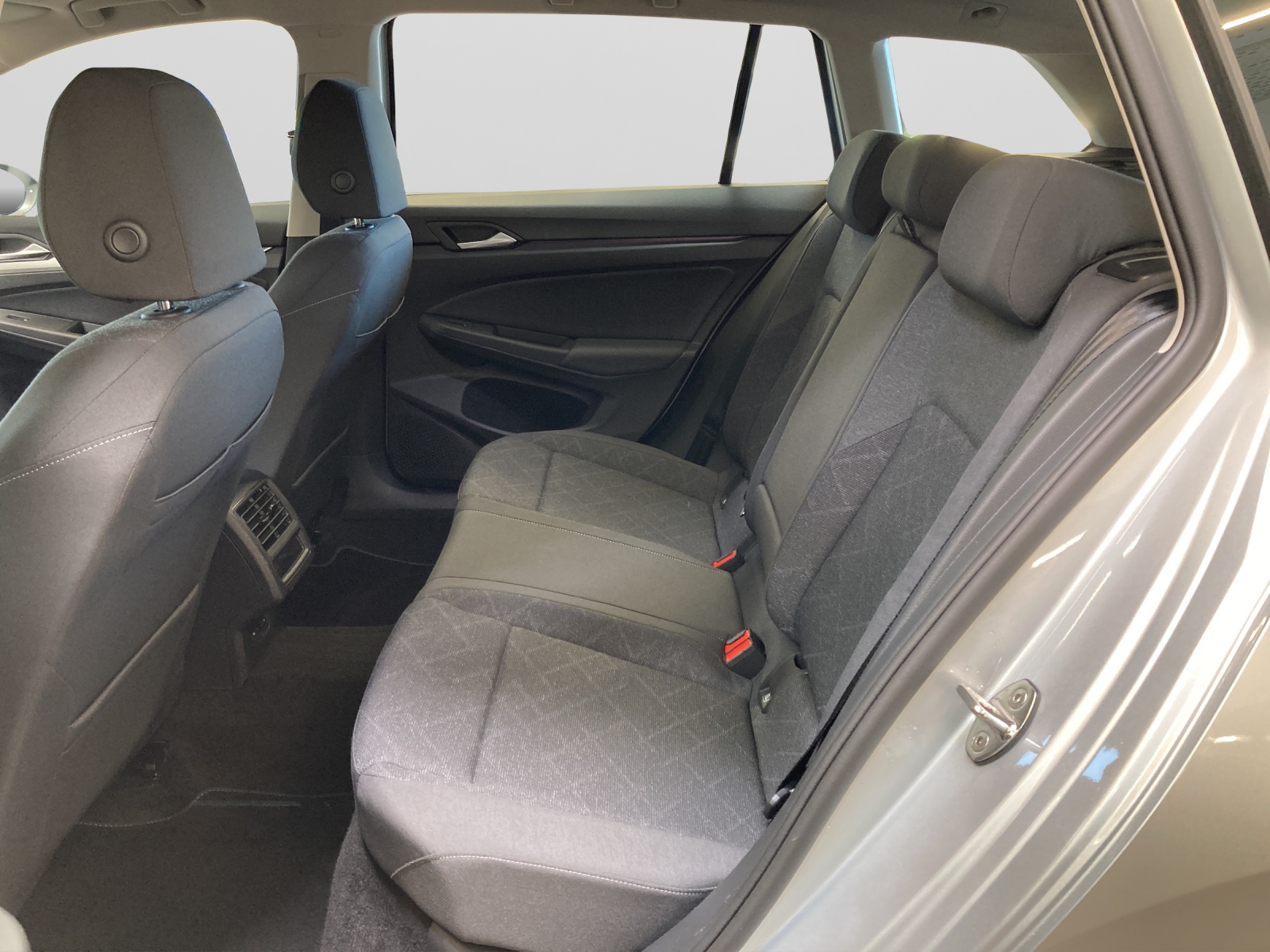 Golf Variant eTSI DSG Life LED-Plus TravelAssist Navi AHK