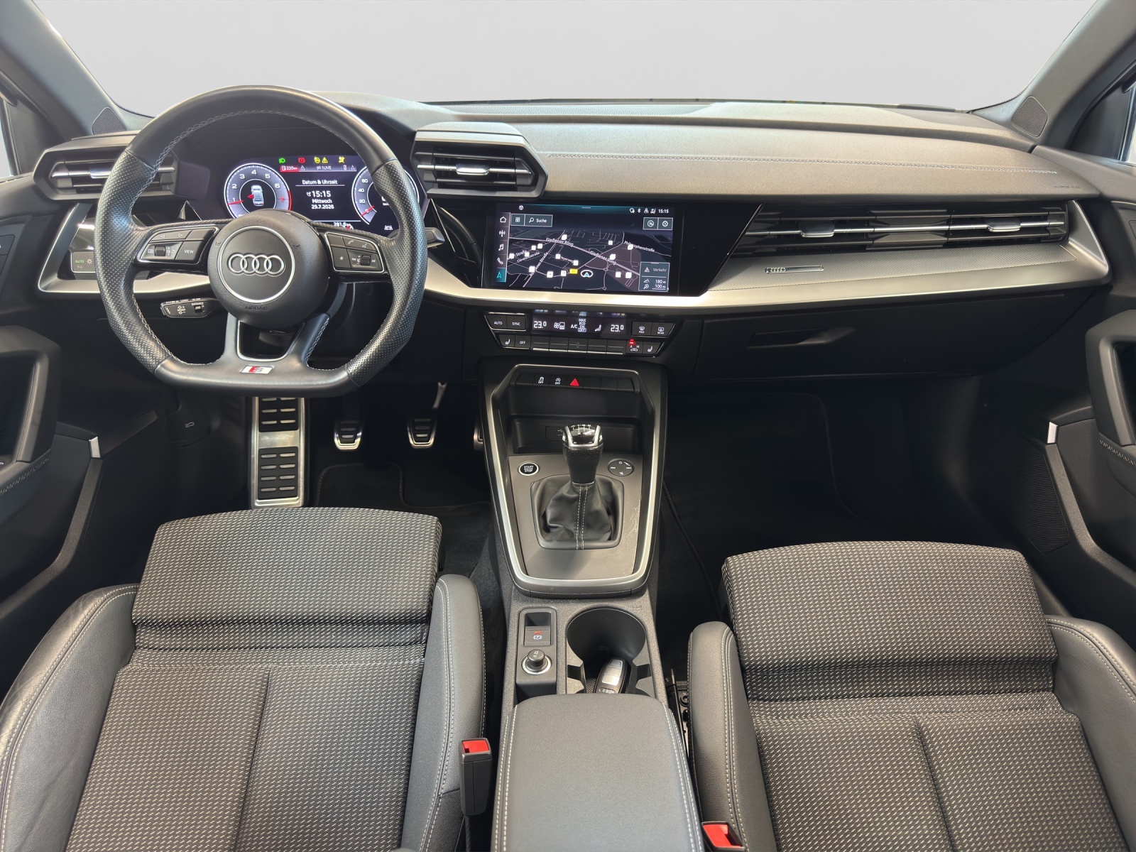 A3 Limousine 35 TFSI advanced S line B&O LED Navi