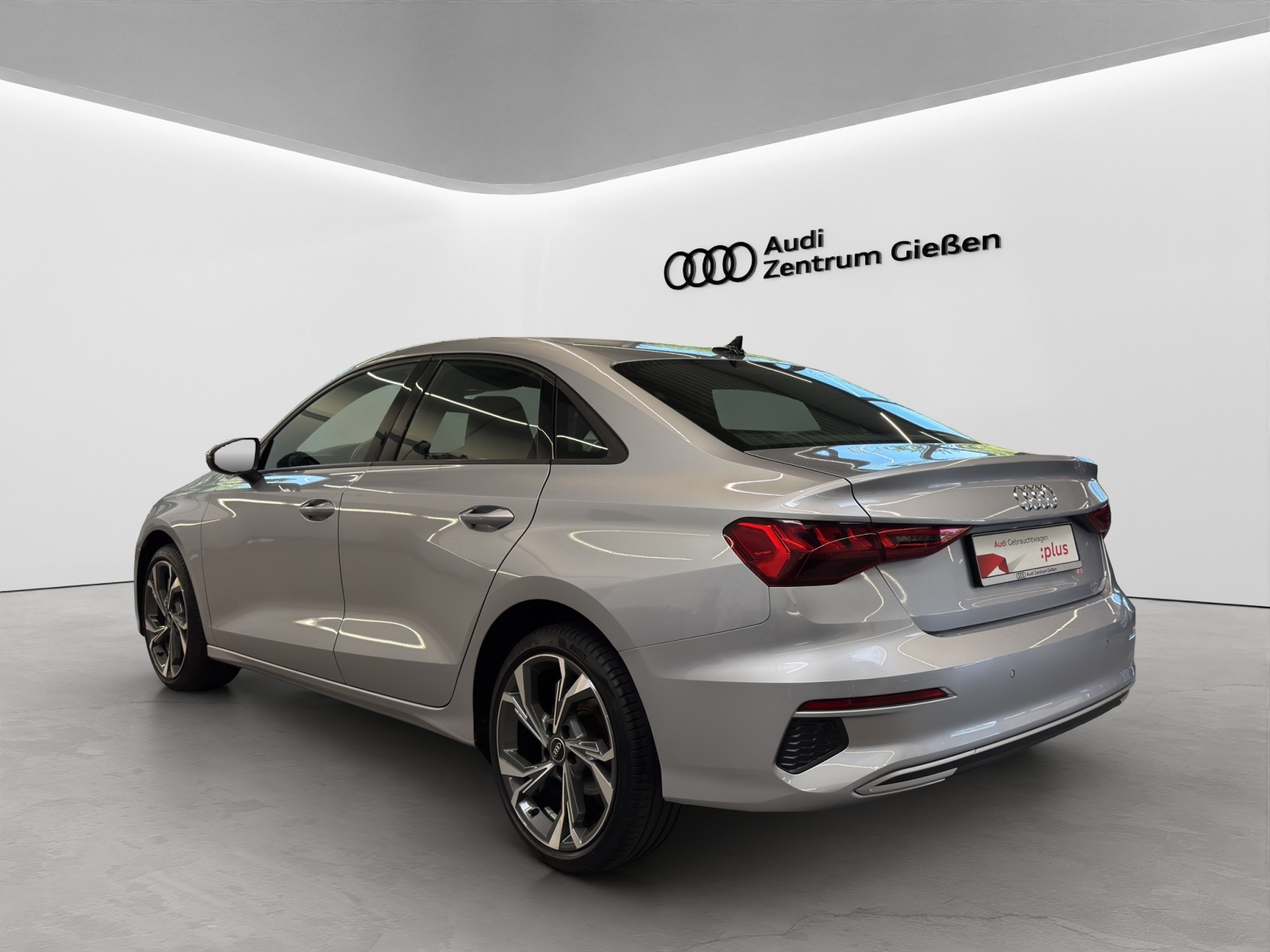 A3 Limousine 35 TFSI advanced S line B&O LED Navi