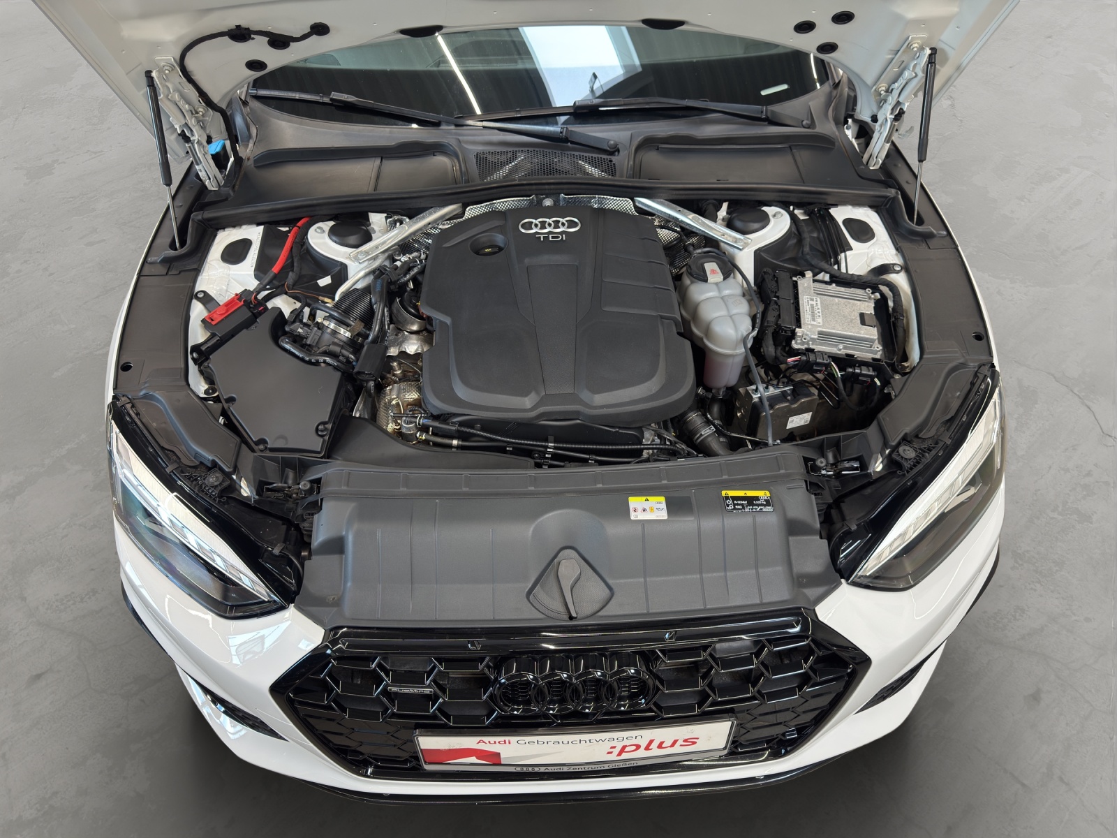 A5 Sportback 40 TDI quattro S line Black AHK Pano Matrix-LED