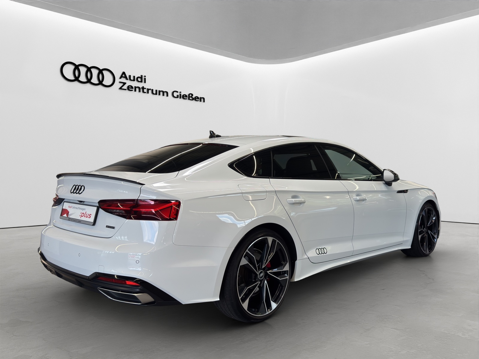 A5 Sportback 40 TDI quattro S line Black AHK Pano Matrix-LED