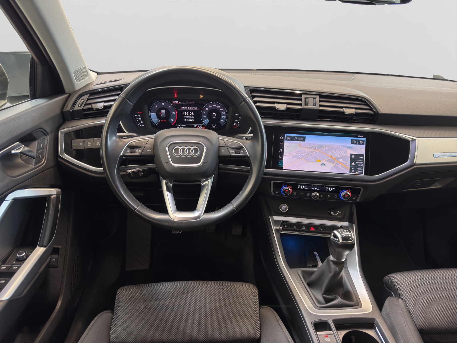 Q3 35 TDI quattro S line Black Navi AHK LED