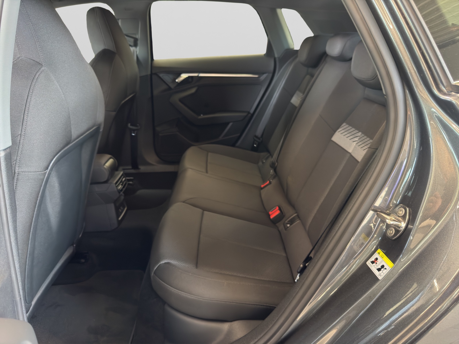 A3 Sportback 30 TFSI S line Navi LED