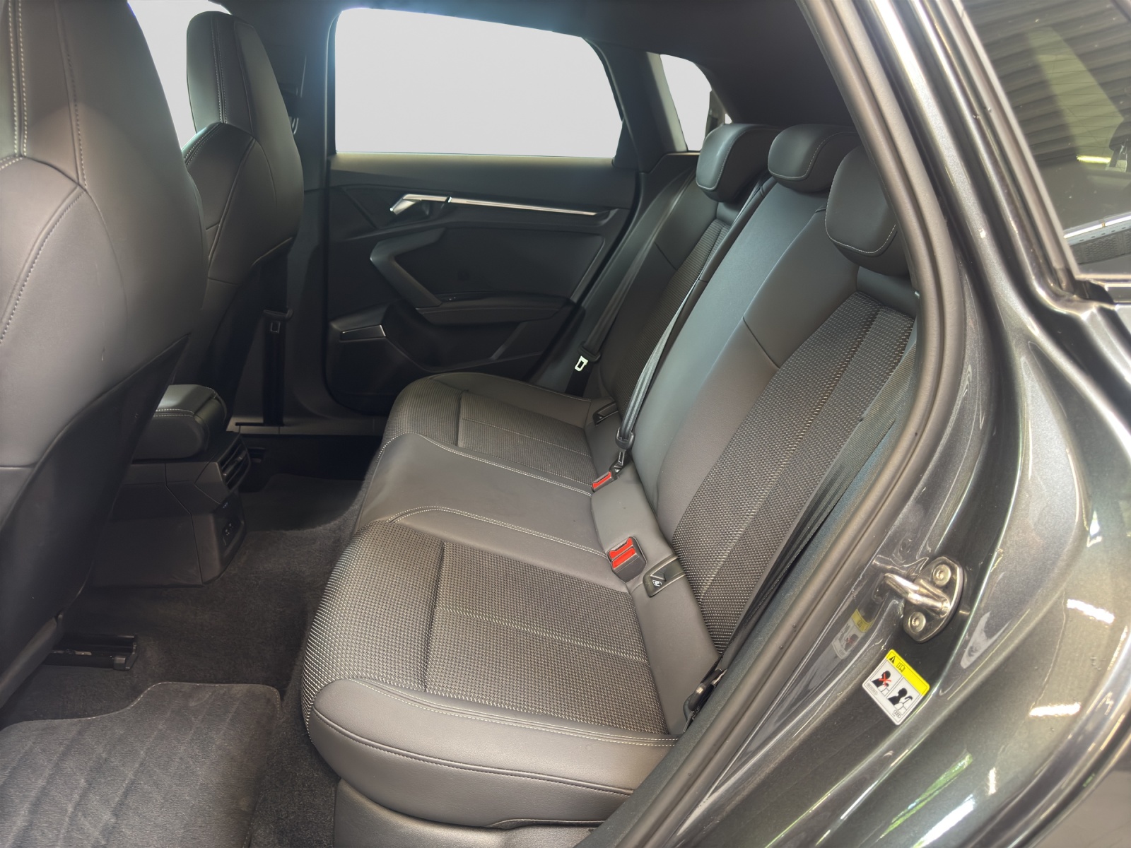 A3 Sportback 30 TDI S line Black B&O HuD AHK Matrix