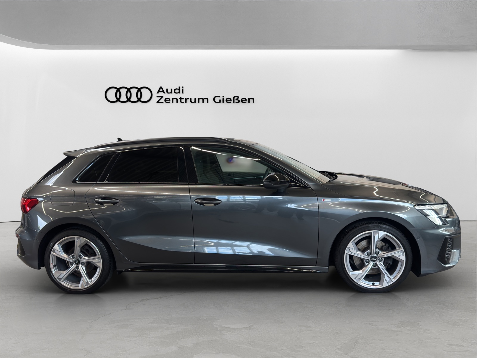 A3 Sportback 30 TDI S line Black B&O HuD AHK Matrix