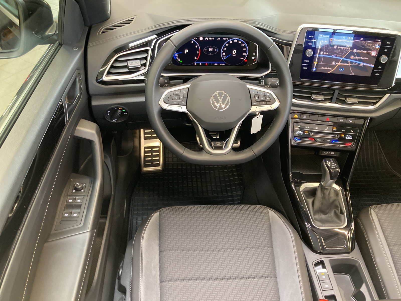 T-Roc Cabrio TSI DSG R-Line IQ-Light DCC Navi Kamera