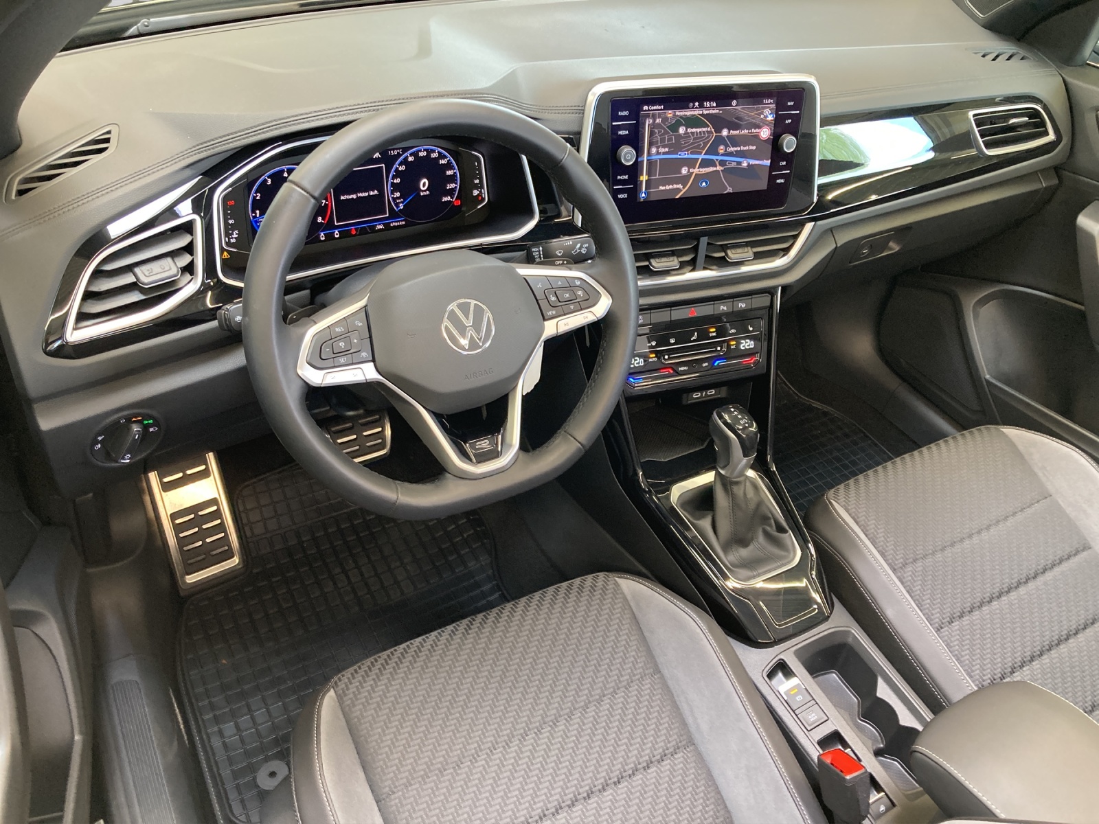 T-Roc Cabrio TSI DSG R-Line IQ-Light DCC Navi Kamera