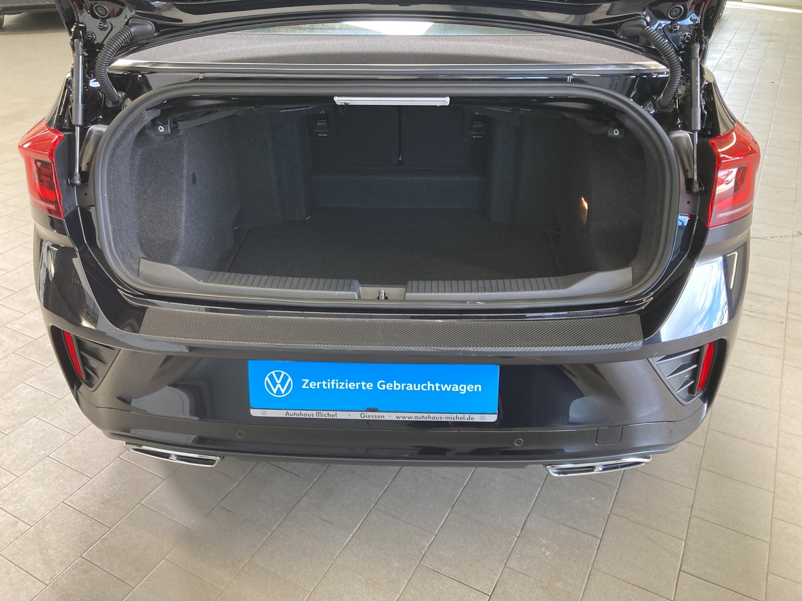 T-Roc Cabrio TSI DSG R-Line IQ-Light DCC Navi Kamera