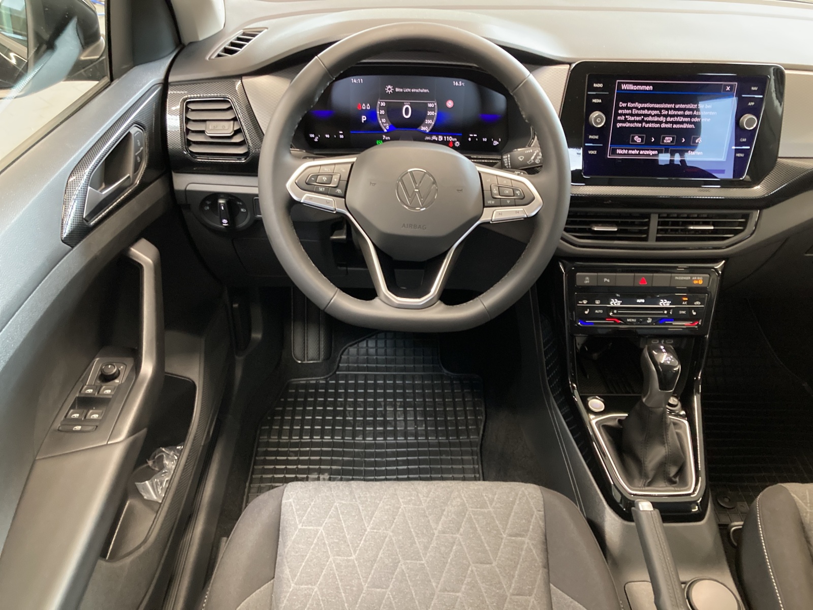 T-Cross TSI DSG Life IQ-Light TravelAssist AHK Kamera