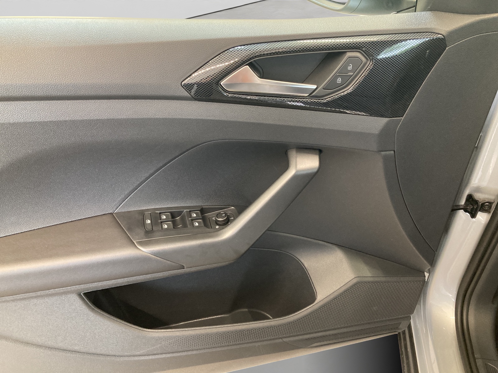 T-Cross TSI DSG Life IQ-Light TravelAssist AHK Kamera