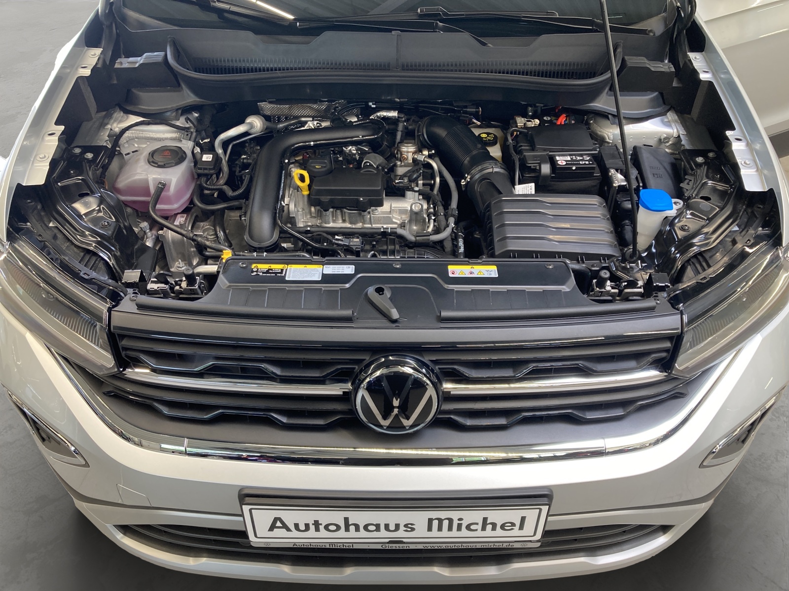 T-Cross TSI DSG Life IQ-Light TravelAssist AHK Kamera