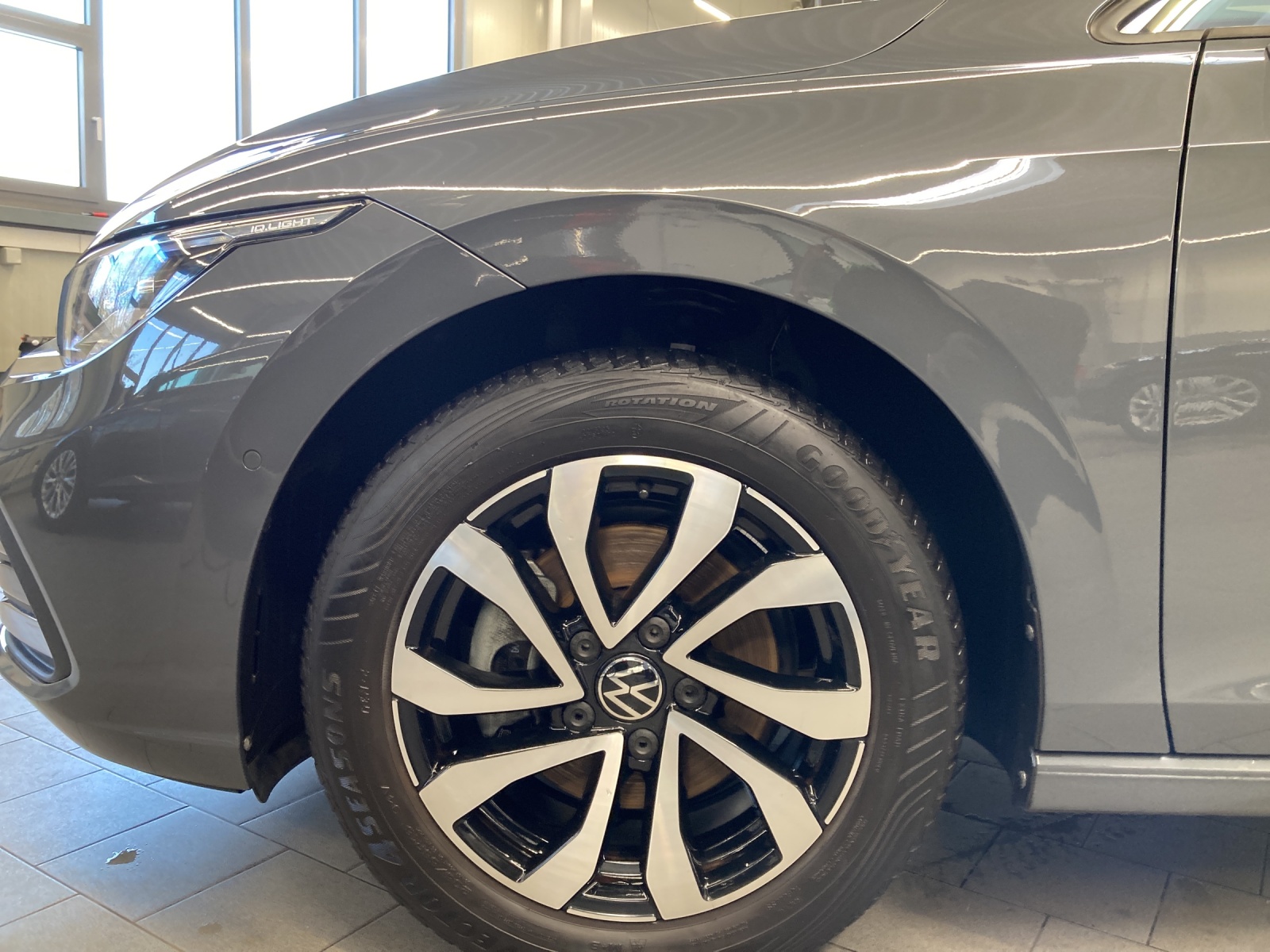 Golf 8 TSI Active IQ-Light Standh.Navi