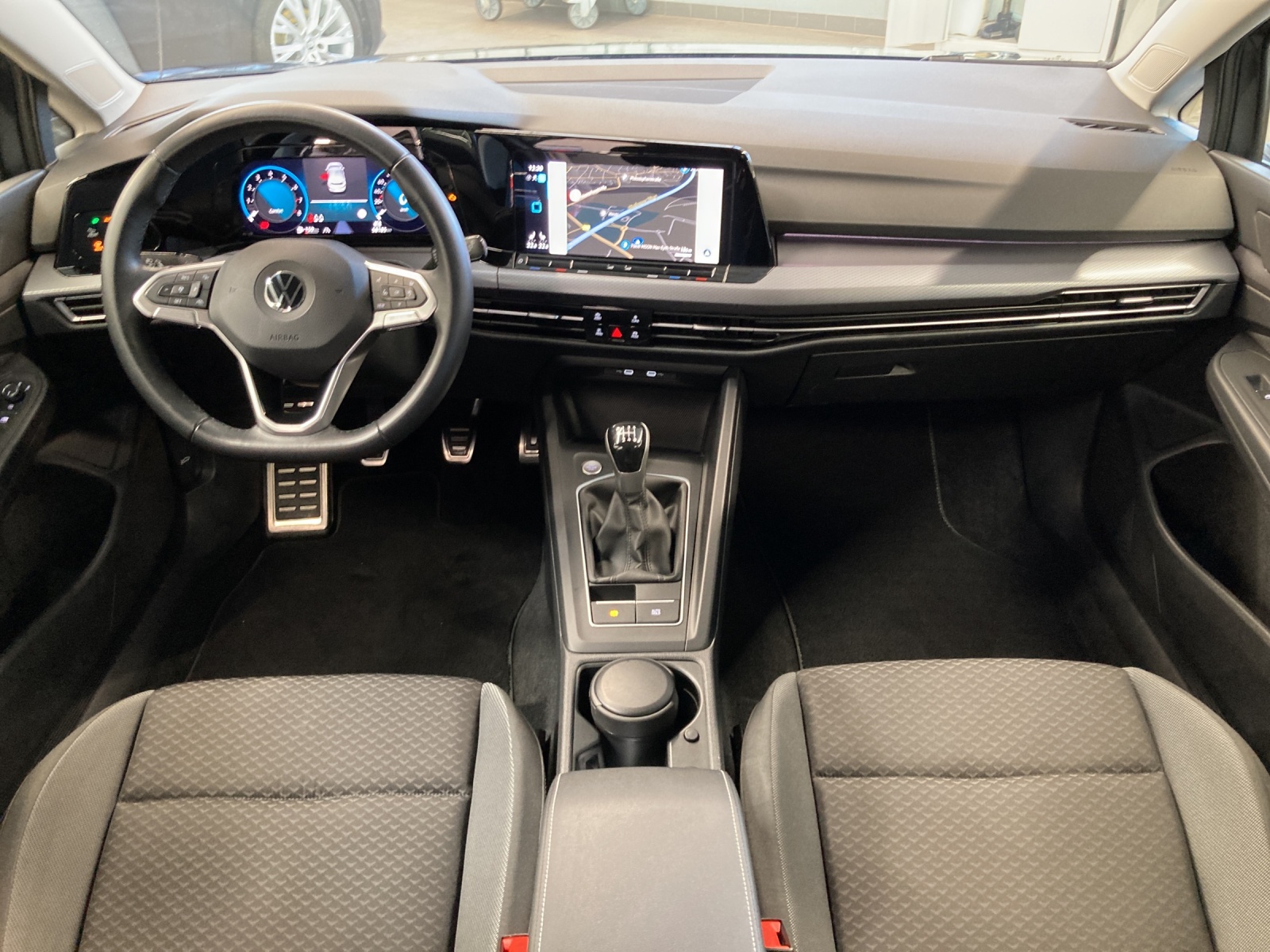 Golf 8 TSI Active IQ-Light Standh.Navi