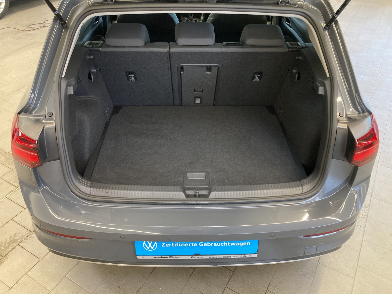 Golf 8 TSI Active IQ-Light Standh.Navi