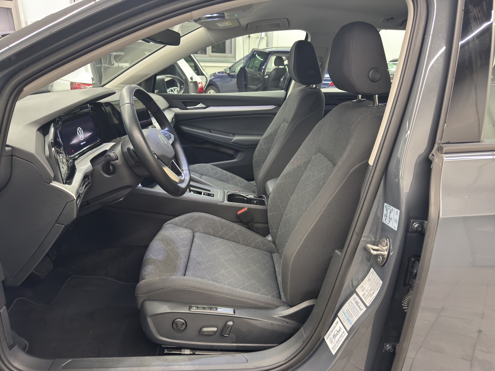 Golf 8 Variant TDI DSG Life ErgoActive TravelAssist