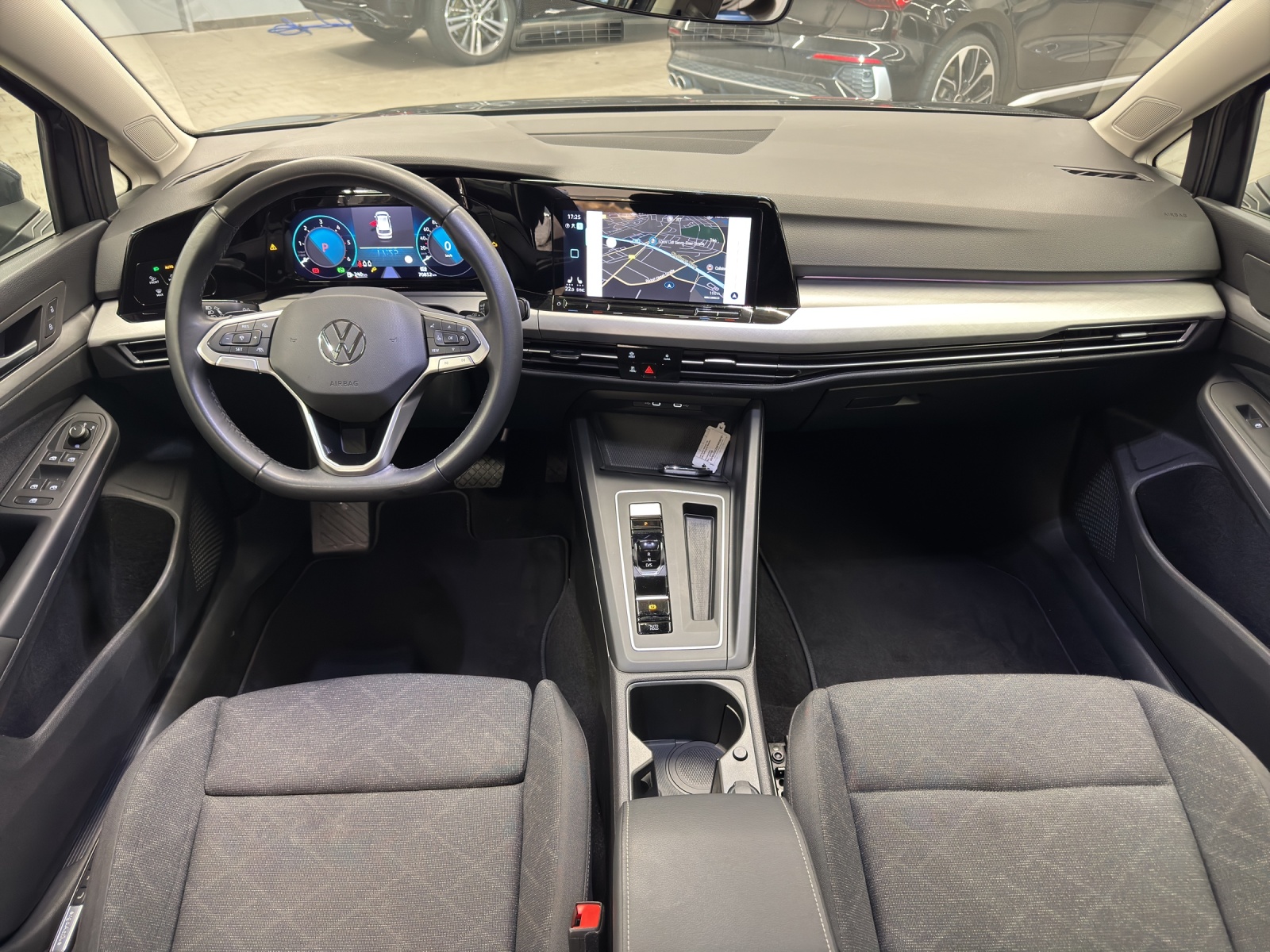 Golf 8 Variant TDI DSG Life ErgoActive TravelAssist