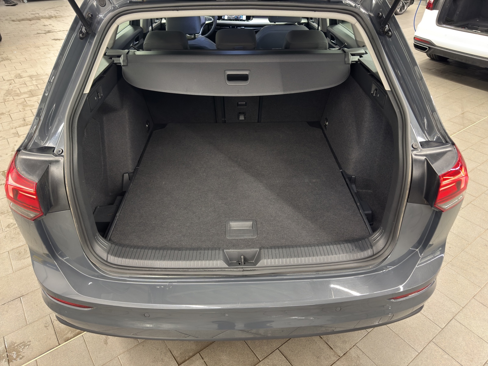Golf 8 Variant TDI DSG Life ErgoActive TravelAssist