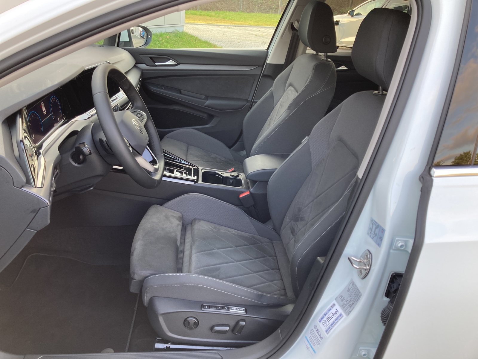 Golf 8 Variant TSI DSG Style ErgoAct. Kamera